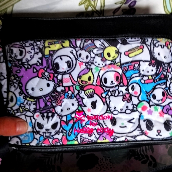 TokiDoki by Hello Kitty crossover bag - Picture 4 of 7